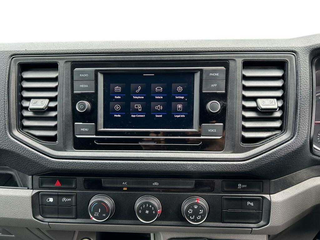 Volkswagen Crafter 2.0 Tdi Cr35 Trendline Fwd Lwb High Roof Euro 6 S White #6