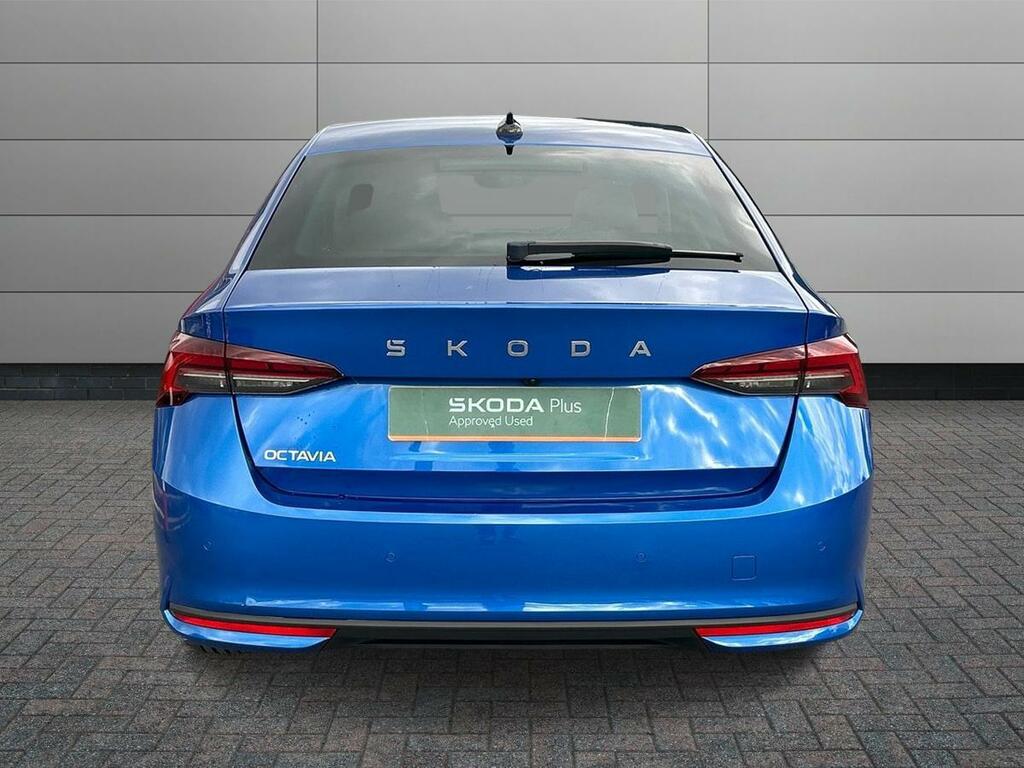 Skoda Octavia 1.5 Tsi Act First Edition Euro 6 Ss Blue #6