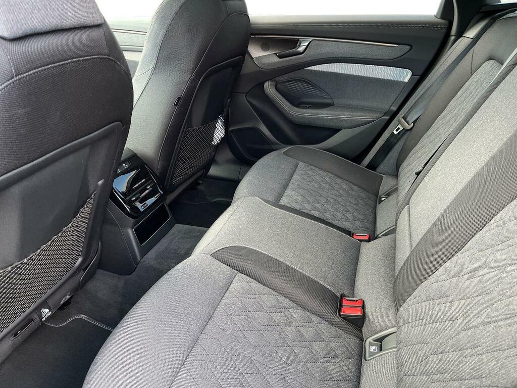 Audi A6 Saloon Launch Edition Plus Tdi Quattro 204 Ps S Tronic Blue #4