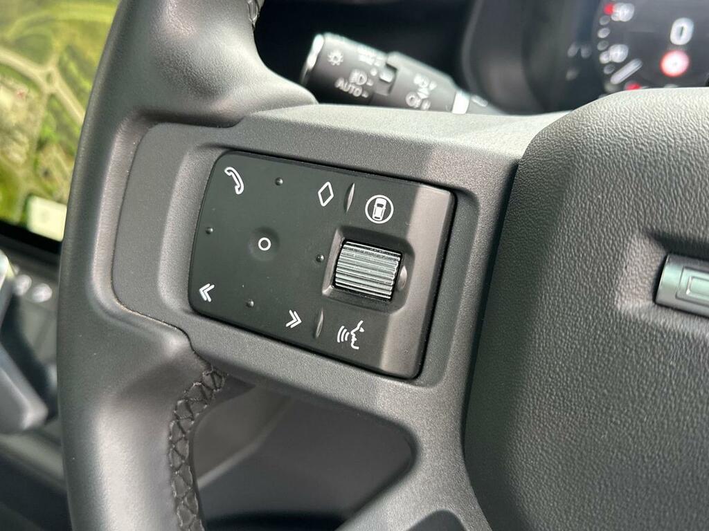 Land Rover Defender 90 Hard Top X-dynamic Hse 90  #32