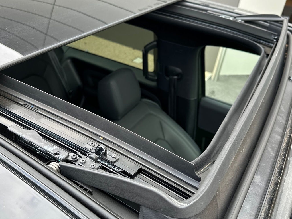 Land Rover Defender 90 Hard Top X-dynamic Hse 90  #46