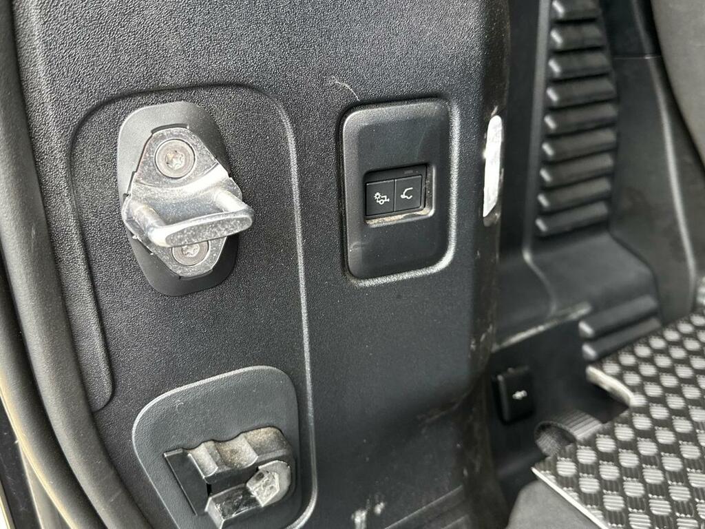 Land Rover Defender 90 Hard Top X-dynamic Hse 90  #26