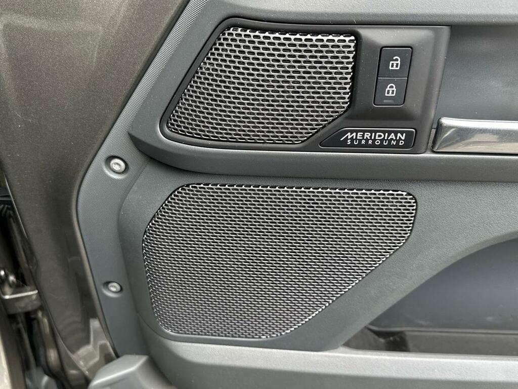 Land Rover Defender 110 D300 X-dynamic Hse Carpathian Grey Grey #24
