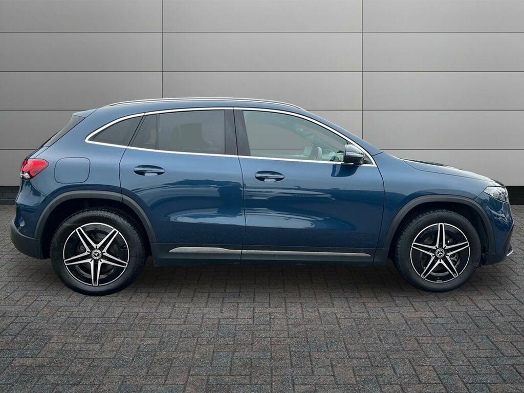 Mercedes-Benz EQA Eqa 300 66.5Kwh Amg Line 4Matic Blue #5