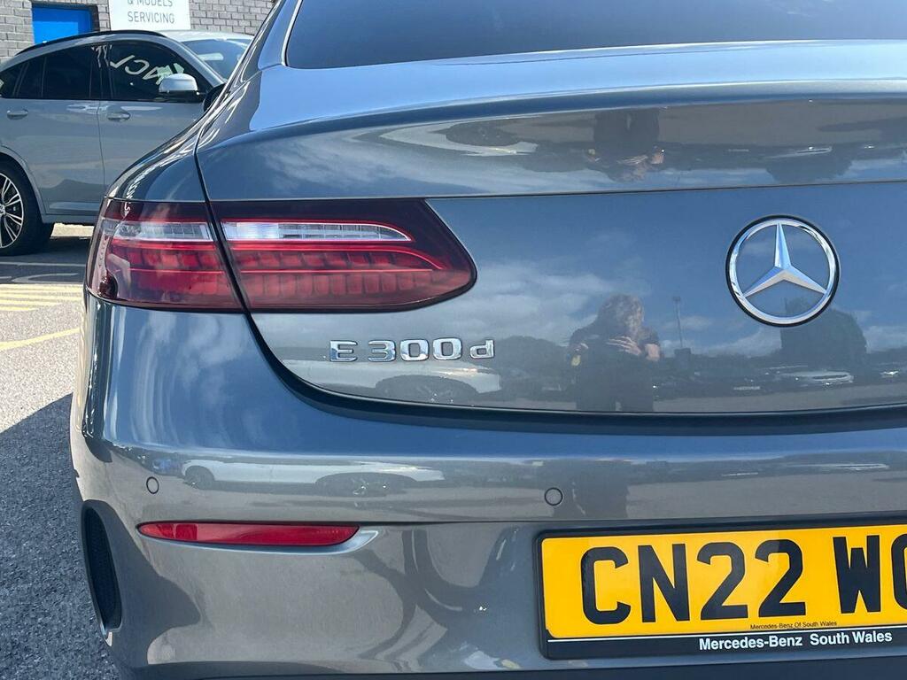 Mercedes-Benz E Class 2.0 E300h Mhev Amg Line Night Edition Premium Plu Black #18