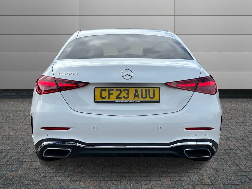 Mercedes-Benz C Class 2.0 C300e 25.4Kwh Amg Line Premium G-tronic Eur White #6