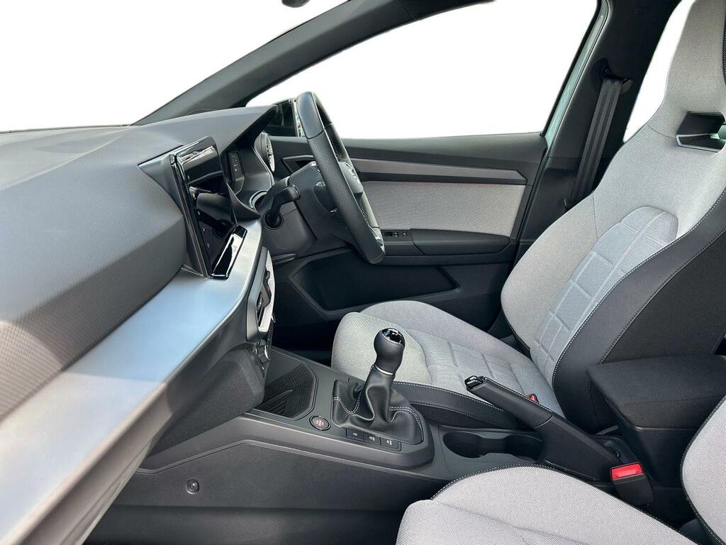 Seat Ibiza 1.0 Tsi 95 Fr Sport Grey #3