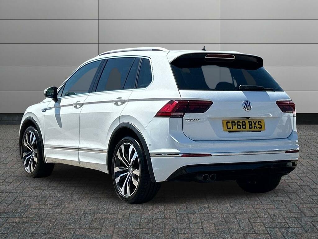 Volkswagen Tiguan 2.0 Tdi 150 R-line Park Assistrear Camera White #2