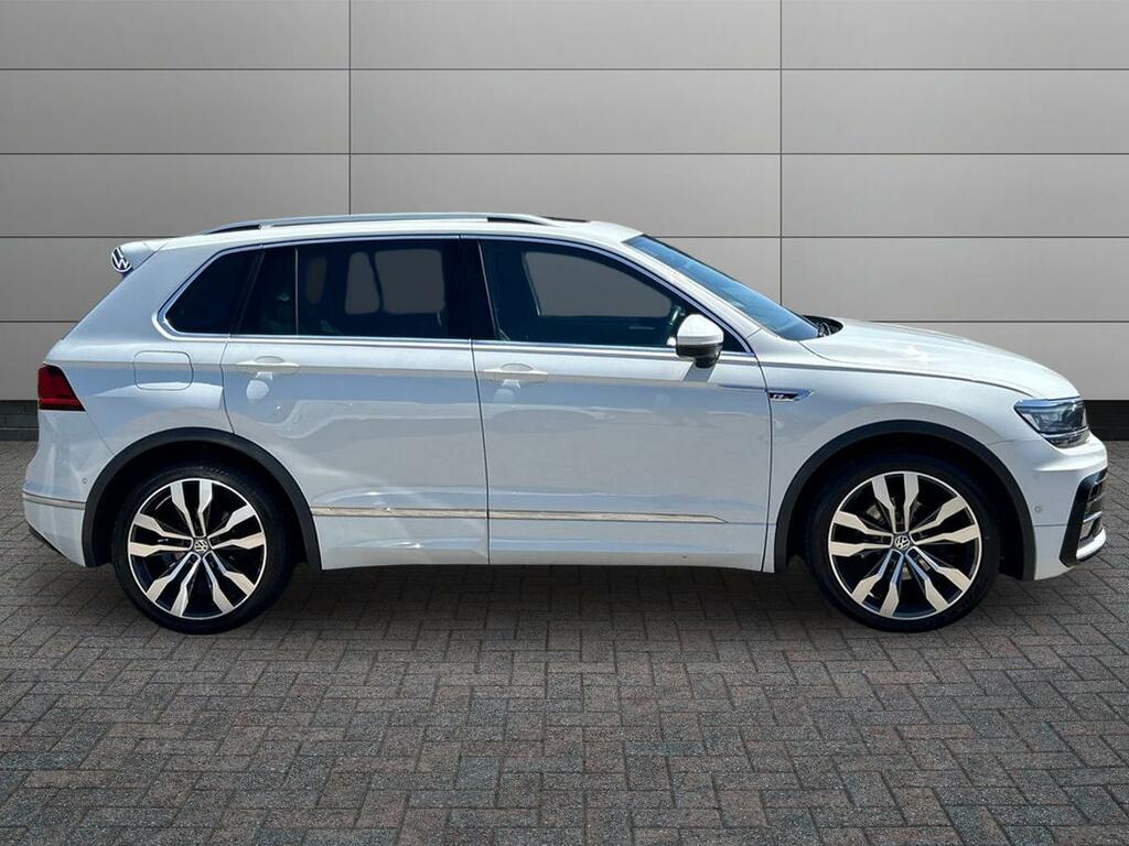 Volkswagen Tiguan 2.0 Tdi 150 R-line Park Assistrear Camera White #5