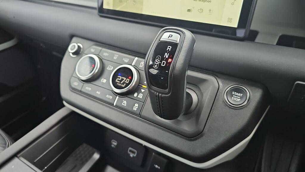 Land Rover Defender 110 2.0 P400e X-dynamic Hse Black #13