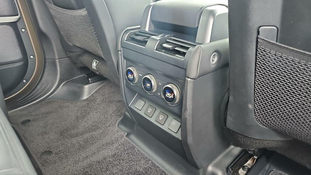 Land Rover Defender 110 2.0 P400e X-dynamic Hse Black #18