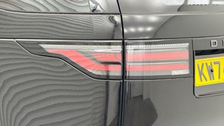Land Rover Discovery D350 Dynamic Hse Santorini Black Black #7