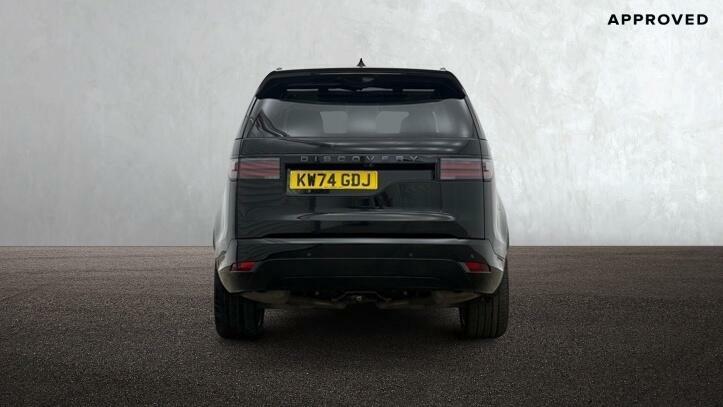 Land Rover Discovery 3.0 D350 Dynamic Hse Black #4