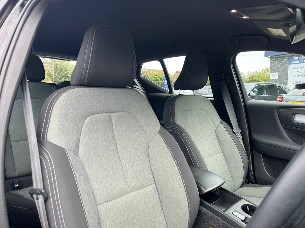 Volvo XC40 Recharge Plus, Single Motor, Blue #25