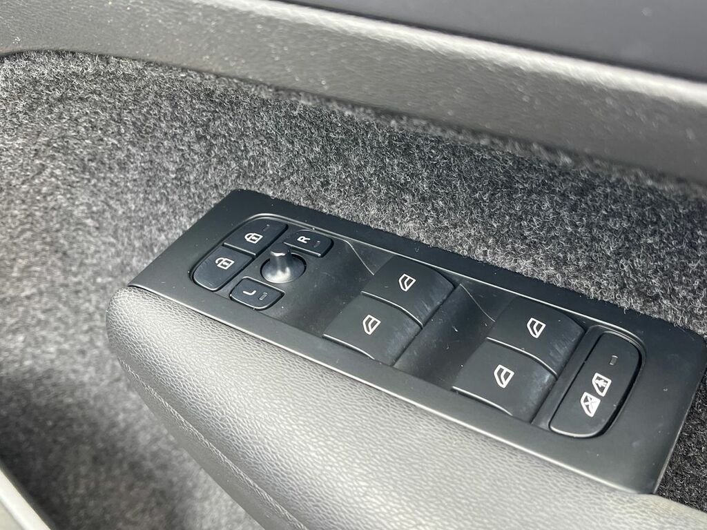 Volvo XC40 Recharge Plus, Single Motor, Blue #27