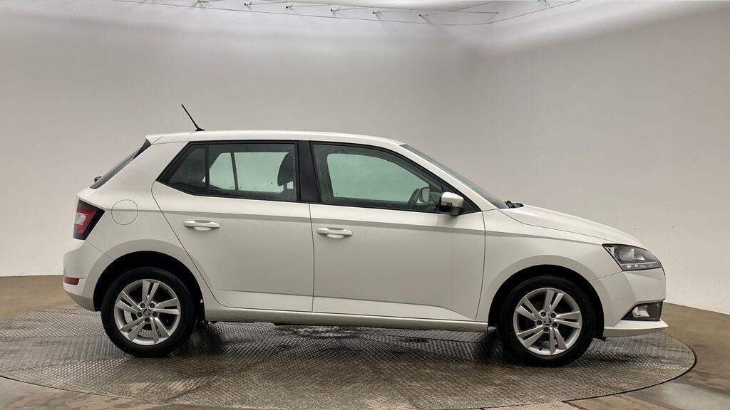 Skoda Fabia 1.0 Mpi Se White #4