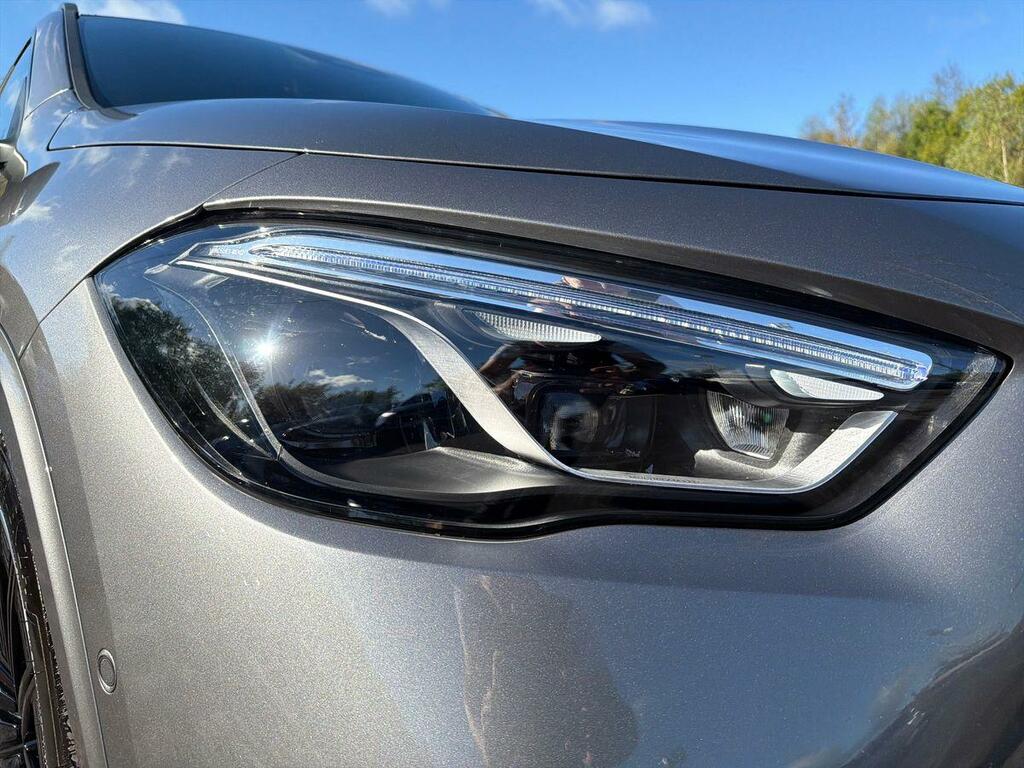 Mercedes-Benz GLA Class Gla 200 Amg Line Executive #15
