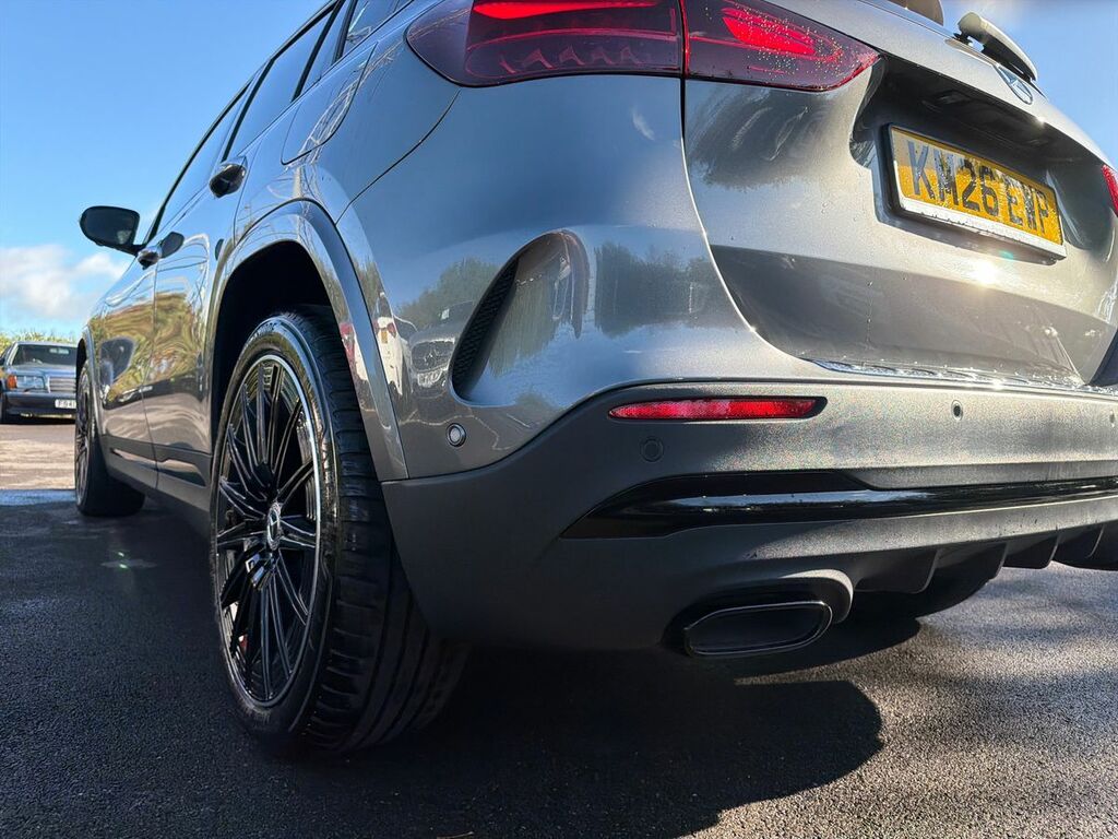 Mercedes-Benz GLA Class Gla 200 Amg Line Executive #21