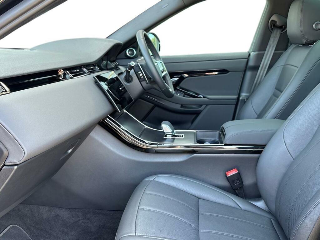Land Rover Range Rover Evoque 2.0 D200 Dynamic Se Black #3