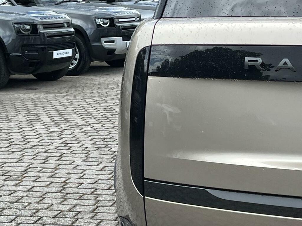 Land Rover Range Rover P400 Mhev Black #26