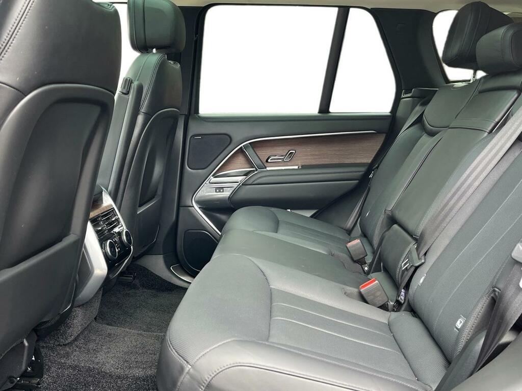 Land Rover Range Rover 3.0 P440e Se Gold #4