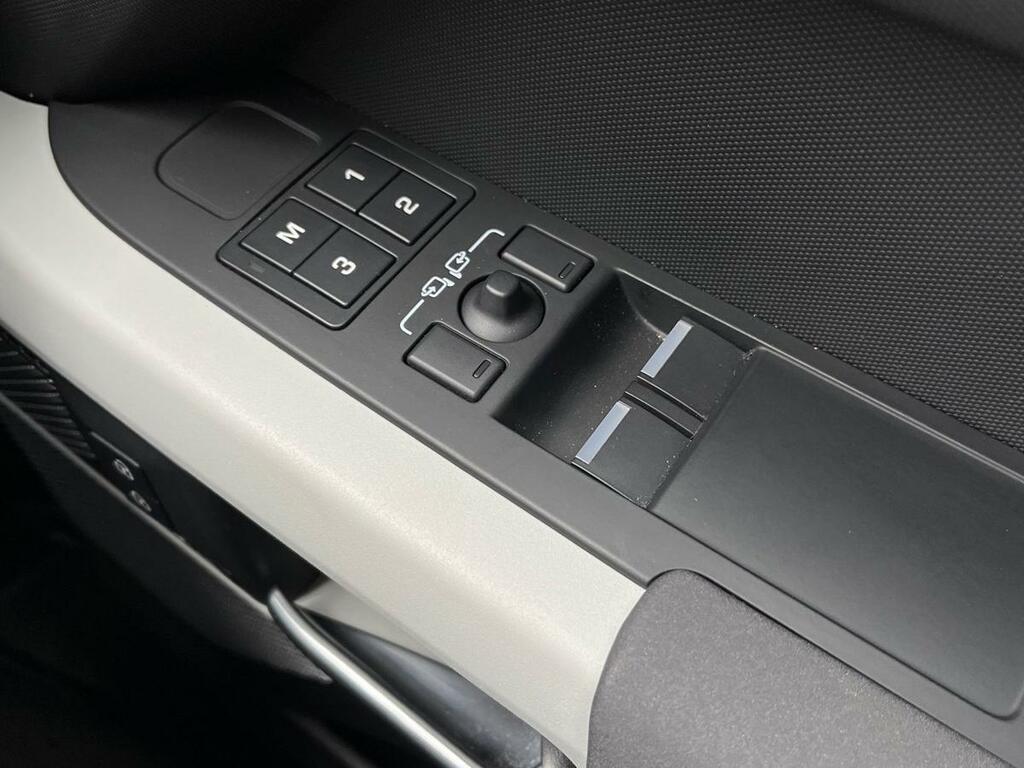 Land Rover Defender 90 D250 90 Grey #25