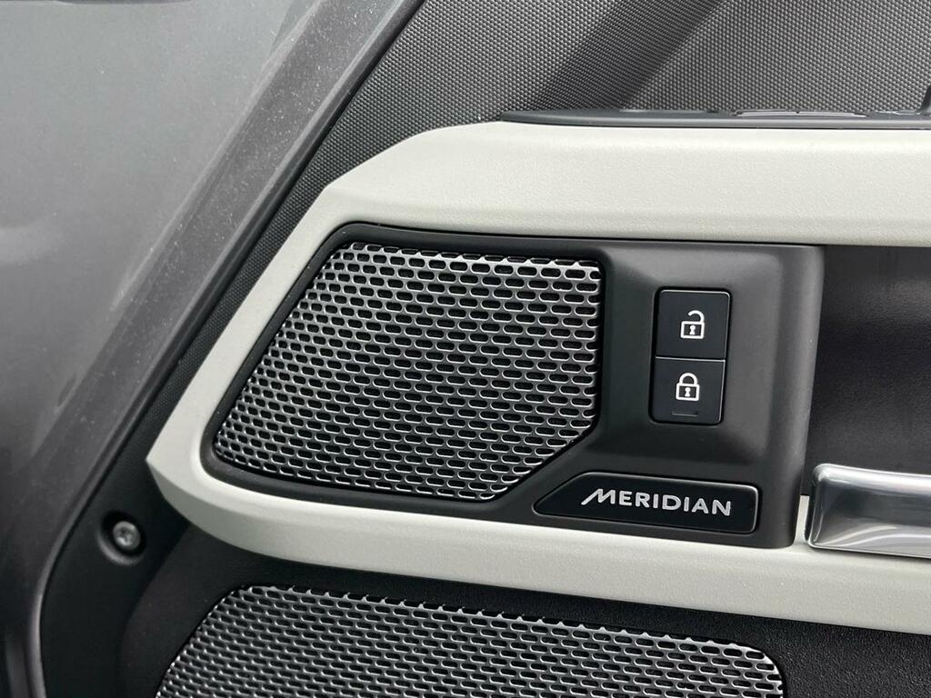 Land Rover Defender 90 D250 90 Grey #24