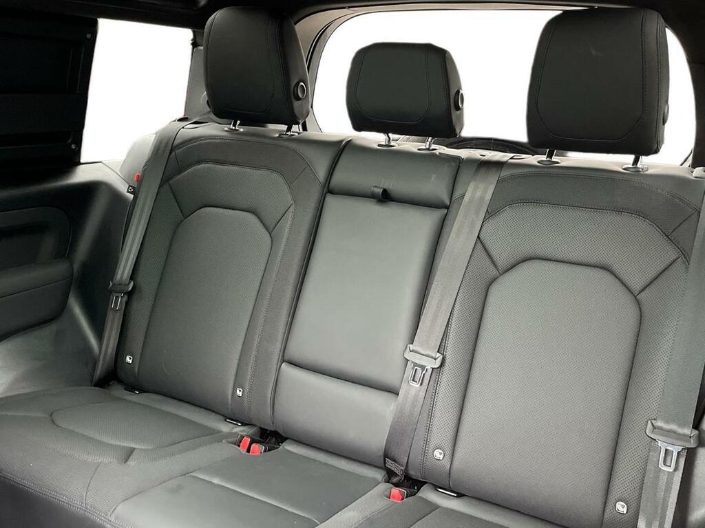 Land Rover Defender 90 3.0 D250 X-dynamic Se Grey #4