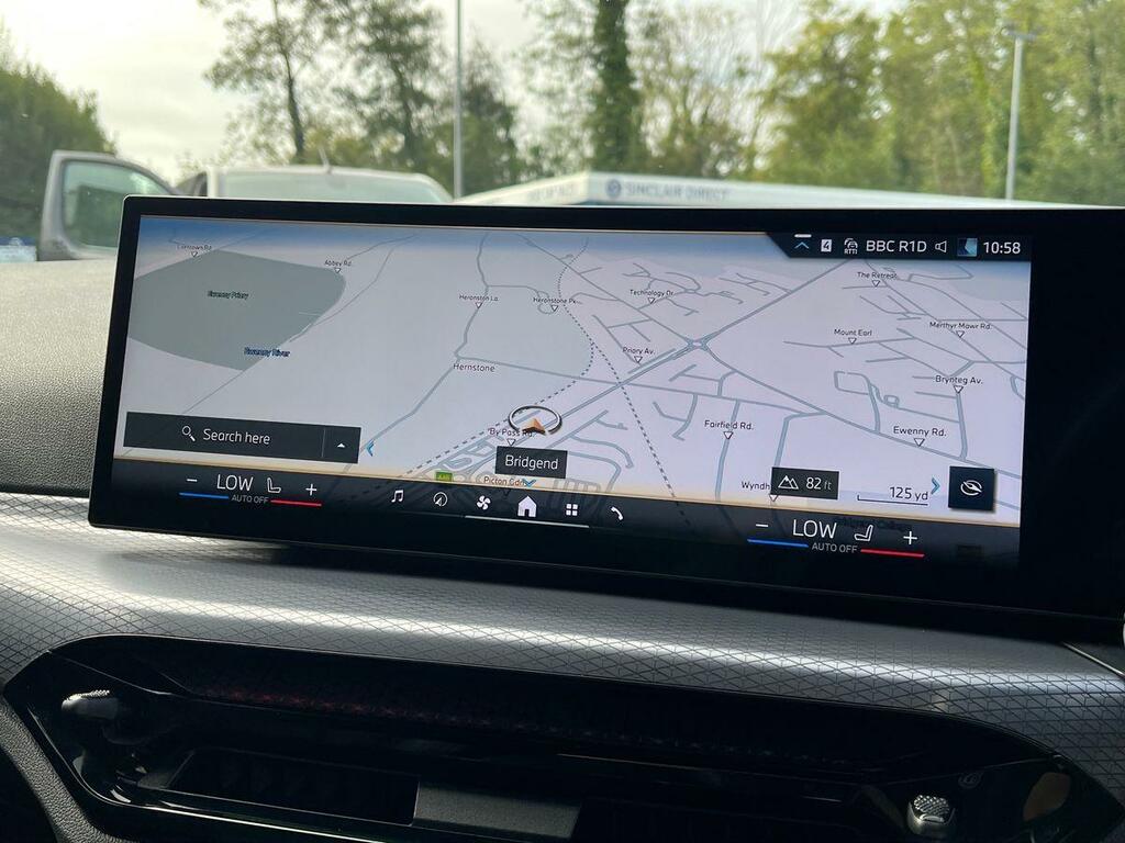 BMW 3 Series 330E Xdrive M Sport Step Blue #10