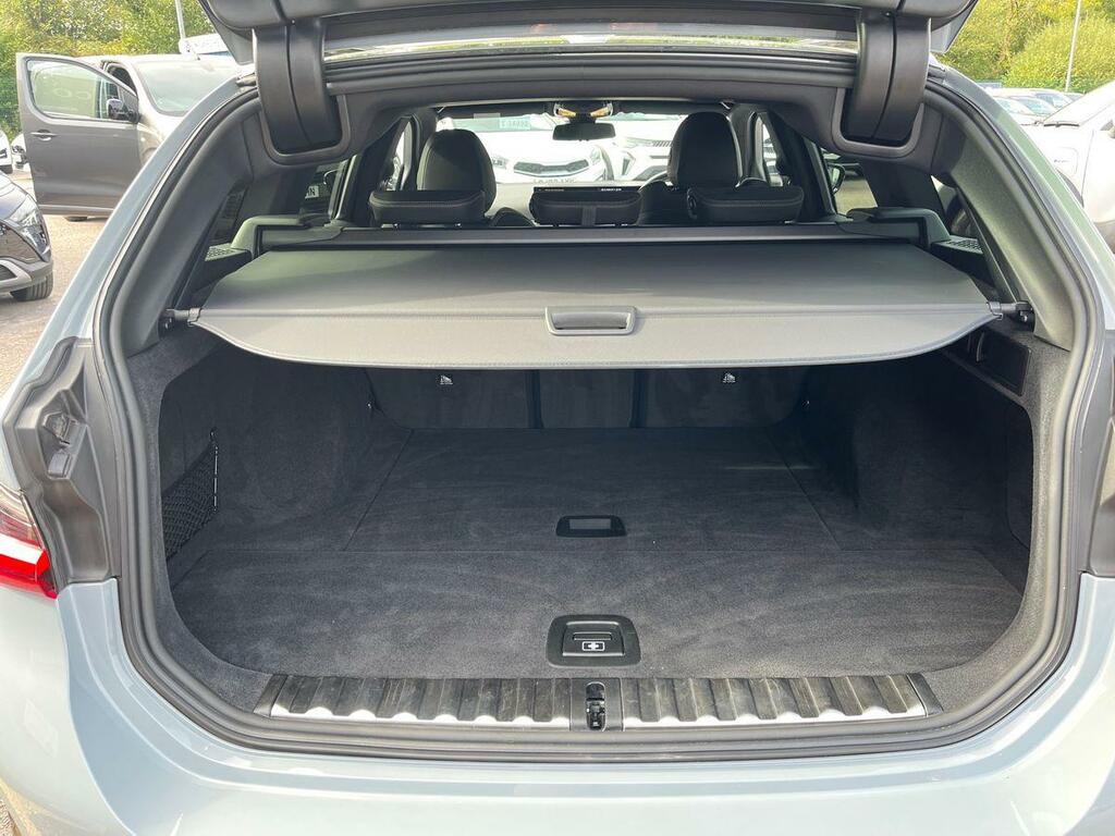 BMW 3 Series 330E Xdrive M Sport Step Blue #25