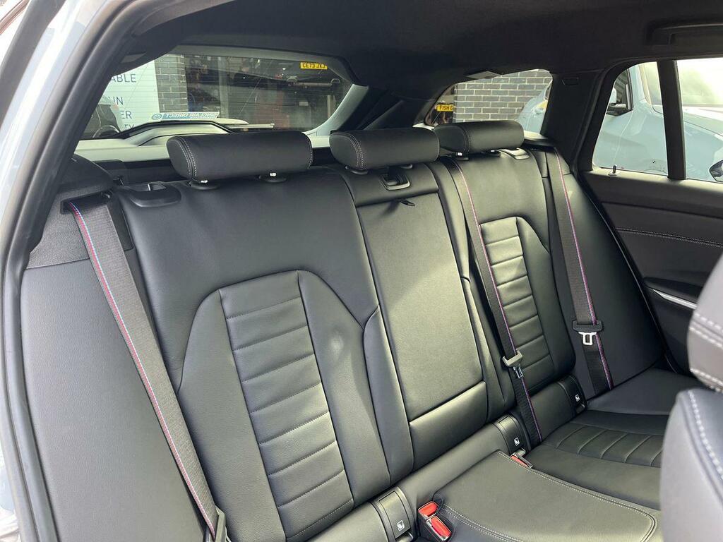 BMW 3 Series 330E Xdrive M Sport Step Blue #34