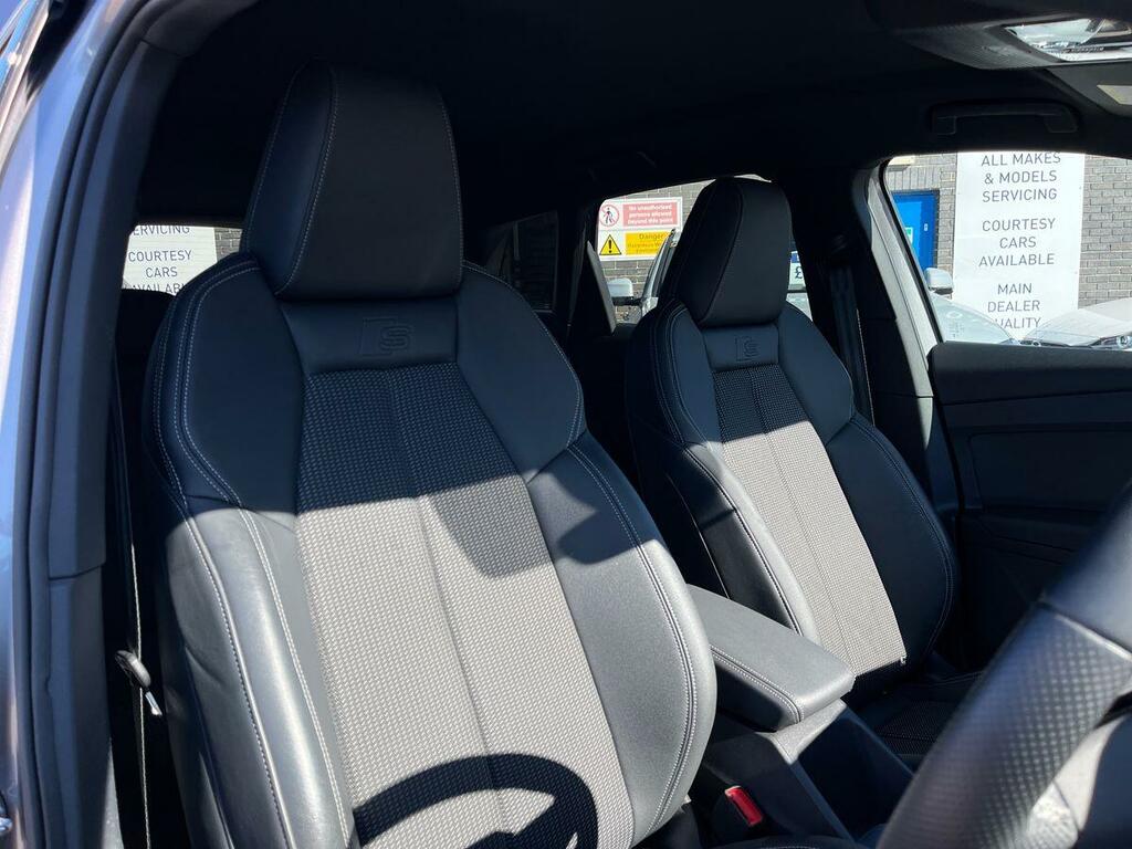 Audi Q4 E Tron Q4 Sportback S Black Edition 40 E-tron 150,00 Kw Grey #26