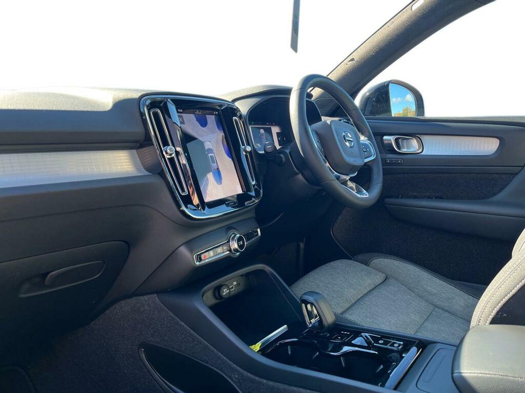 Volvo XC40 2.0 B3 Mhev Plus Dark Dct Euro 6 Ss Black #3