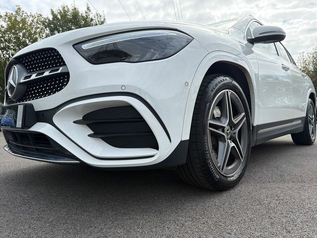 Mercedes-Benz GLA Class Gla 180 Sport Edition Black #17
