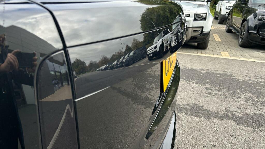 Land Rover Range Rover 3.0 P460e Black #26