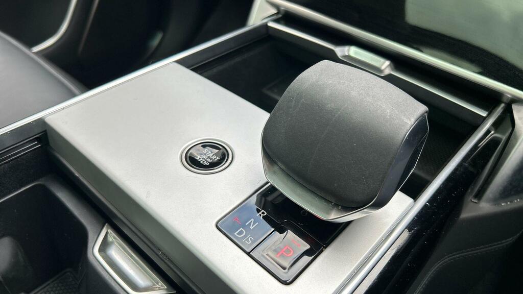 Land Rover Range Rover 3.0 P460e Black #13
