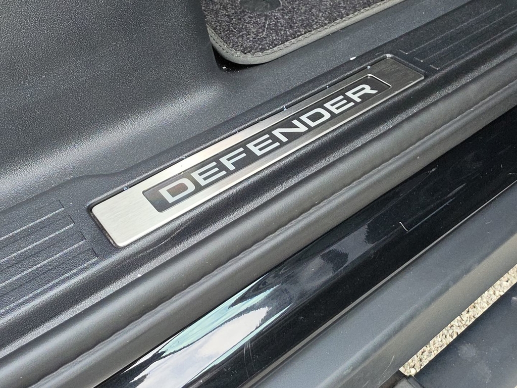 Land Rover Defender 90 3.0 D300 X-dynamic Hse 90 Blue #35