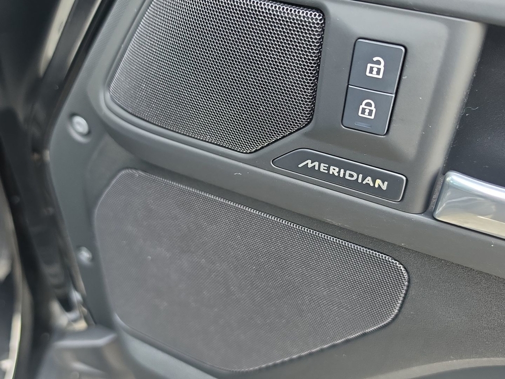 Land Rover Defender 90 3.0 D300 X-dynamic Hse 90 Blue #38