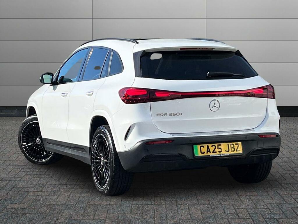 Mercedes-Benz EQA Eqa 250 70.5Kwh Amg Line Premium Plus White #2