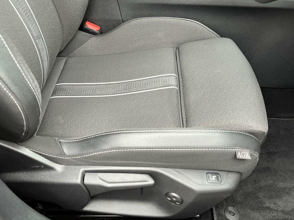 Vauxhall Astra 54Kwh Ultimate Hatchback 156 Ps #29