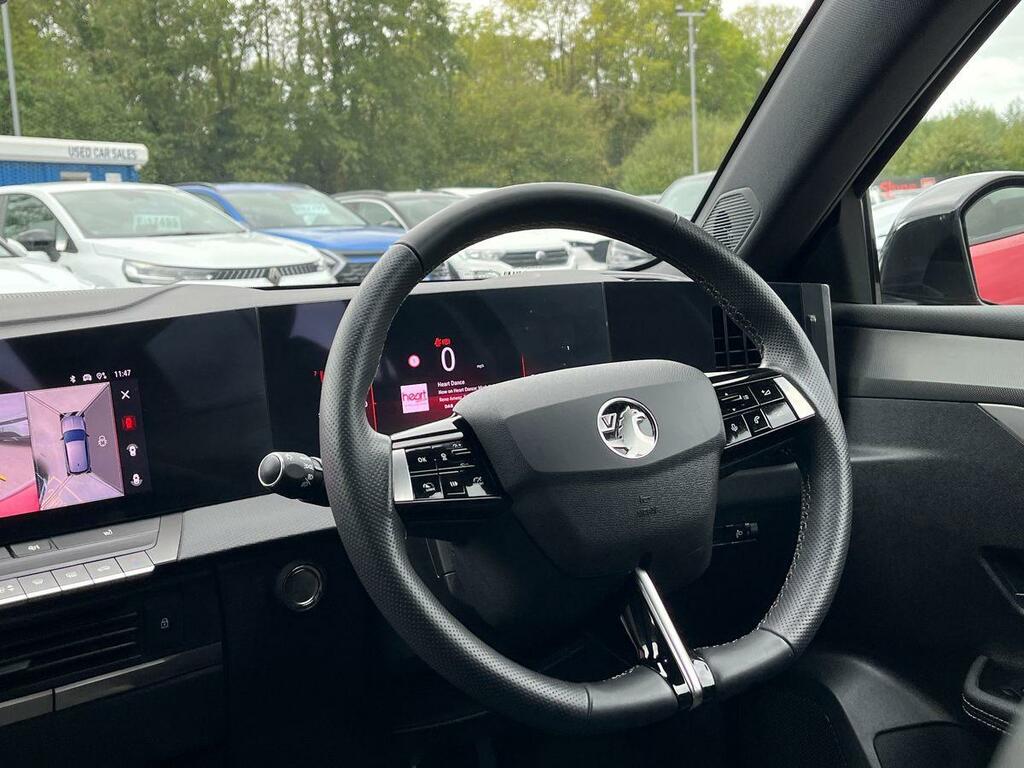 Vauxhall Astra 54Kwh Ultimate Hatchback 156 Ps #14