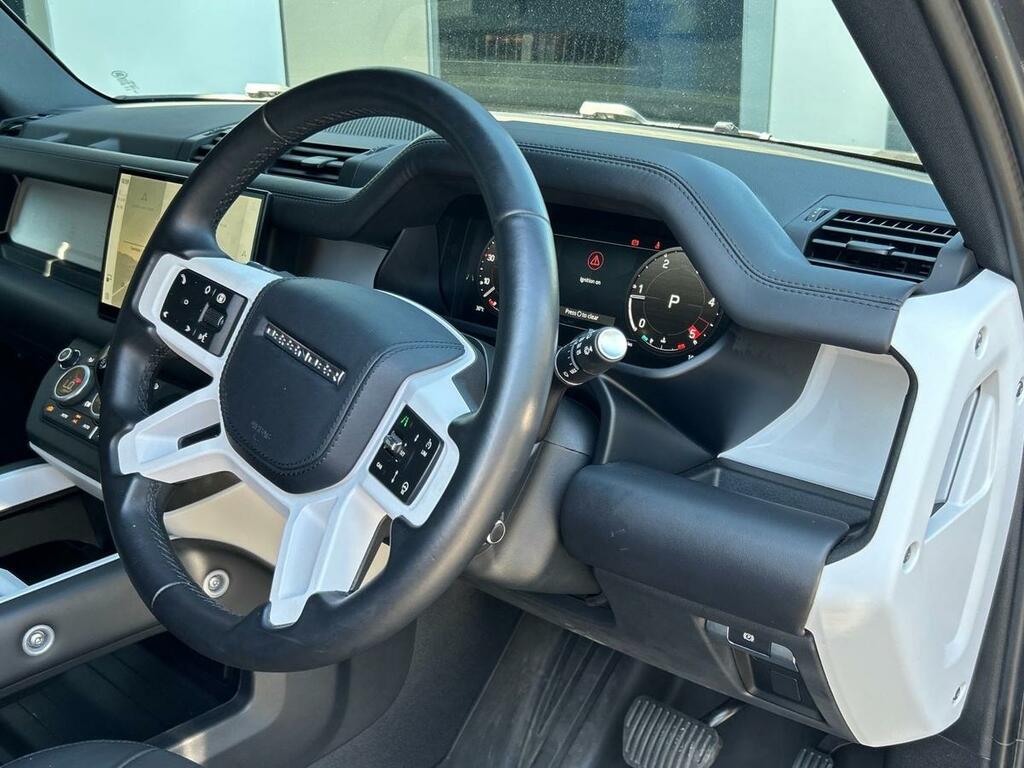 Land Rover Defender 110 3.0 D250 X-dynamic Se 110 Green #42