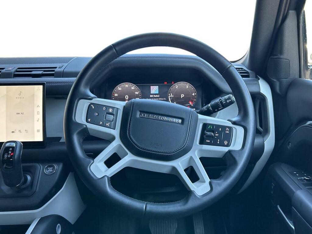 Land Rover Defender 110 3.0 D250 X-dynamic Se 110 Green #15