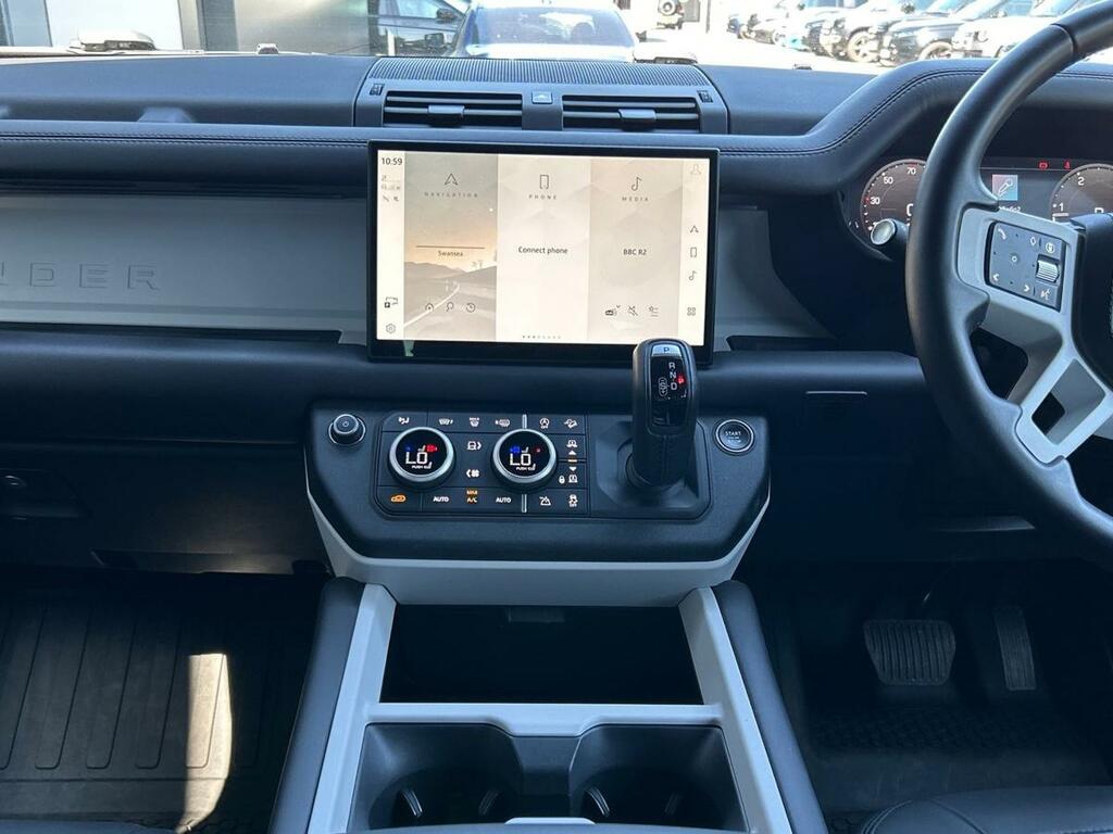 Land Rover Defender 110 3.0 D250 X-dynamic Se 110 Green #14