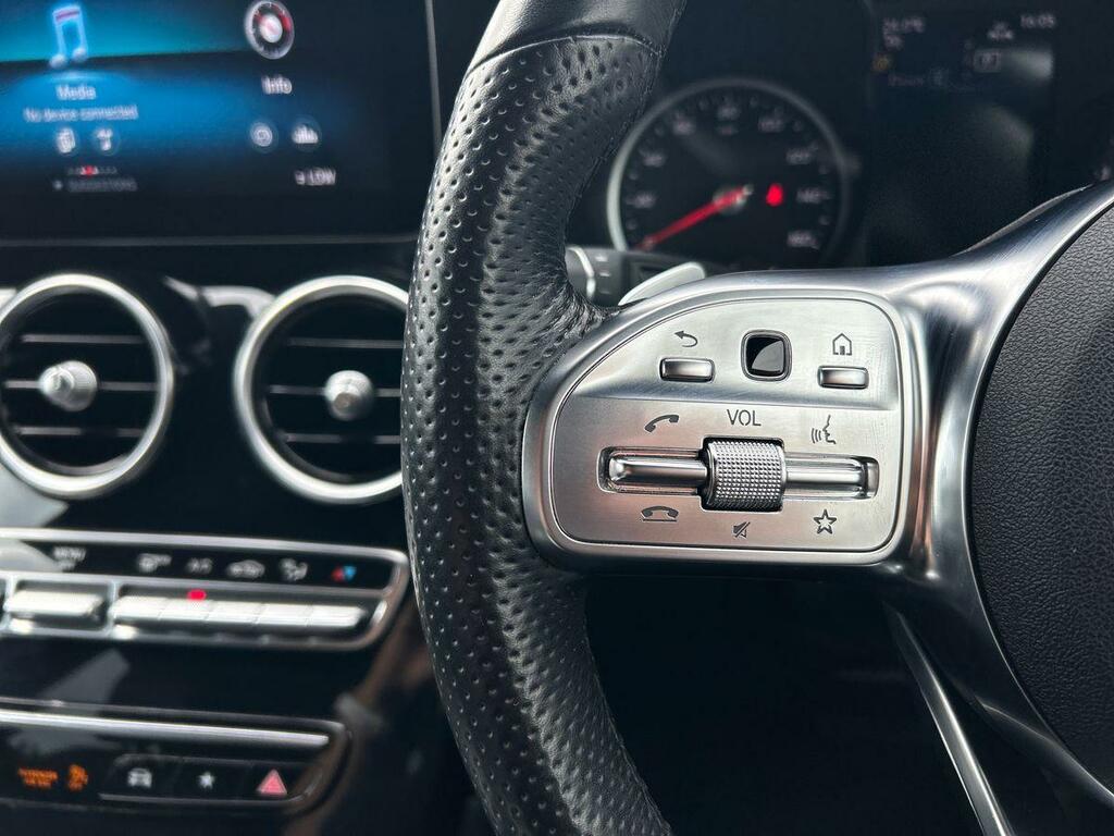 Mercedes-Benz GLC Class 300 4Matic Amg Line Premium Plus Silver #15