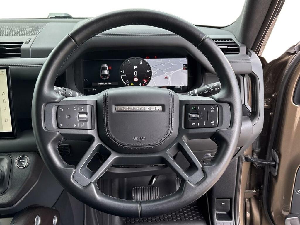 Land Rover Defender 110 3.0 D250 X-dynamic Se 110 Green #15