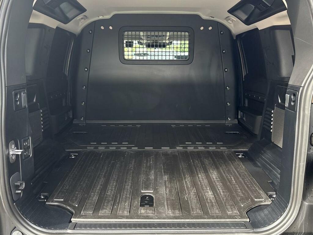 Land Rover Defender 110 3.0 D250 X-dynamic Se 110 Green #10
