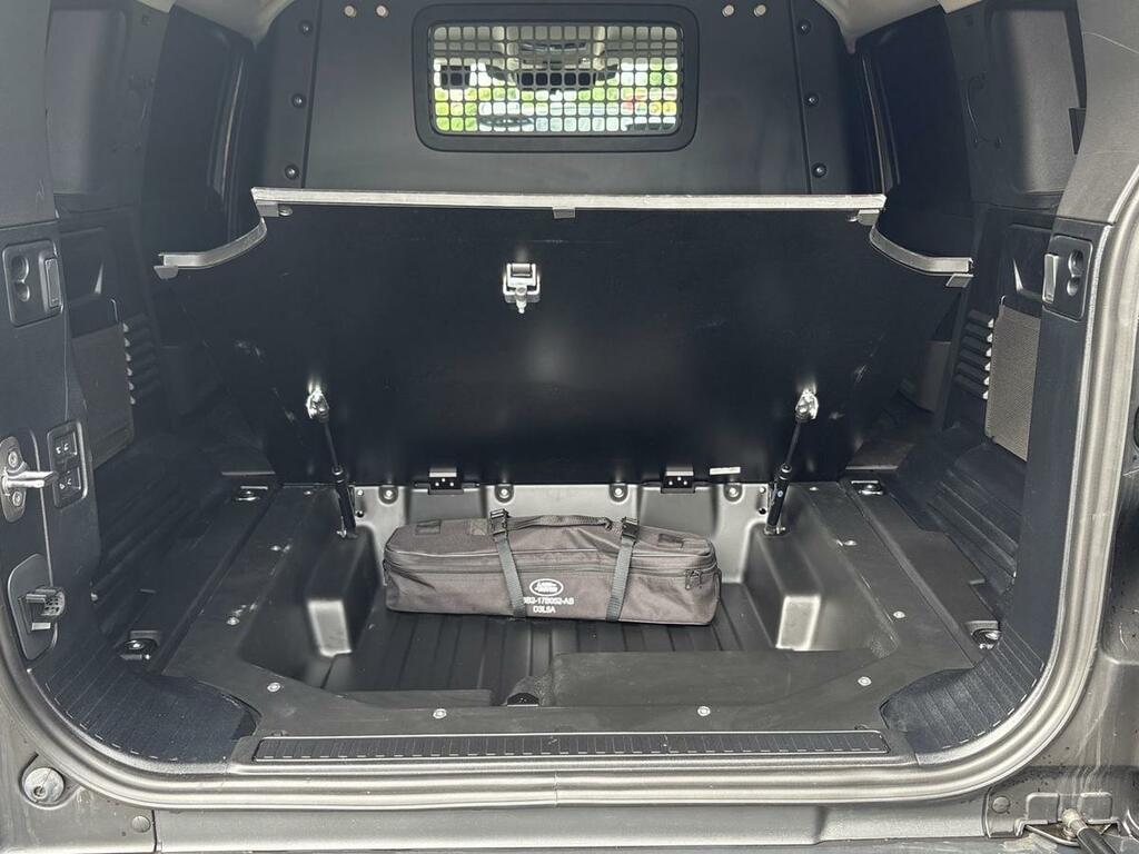 Land Rover Defender 110 3.0 D250 X-dynamic Se 110 Green #43