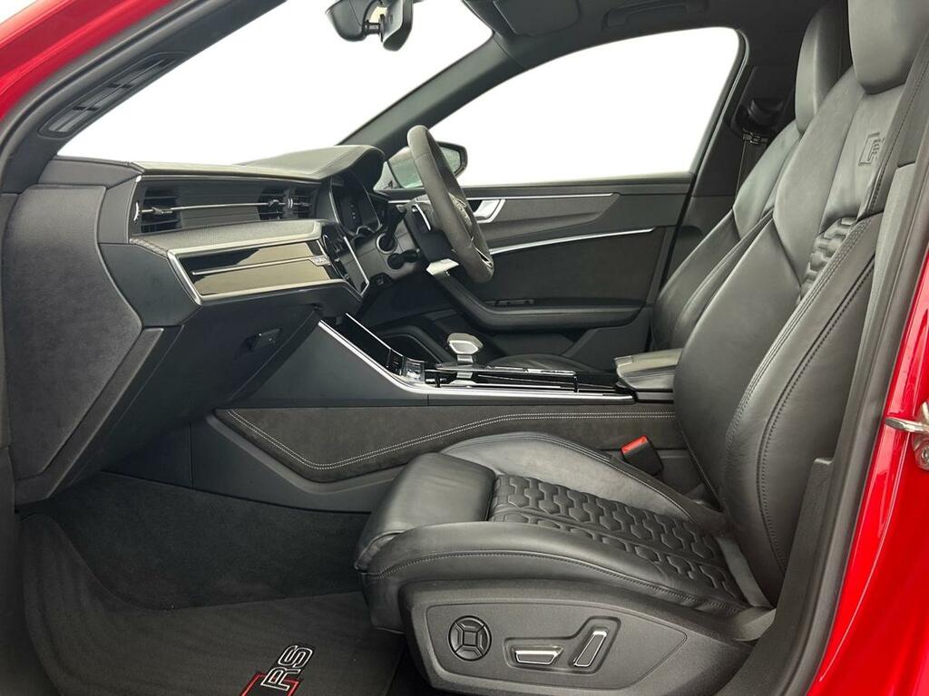 Audi RS6 Avant 6 Carbon Black 600 Ps Tiptronic Red #3