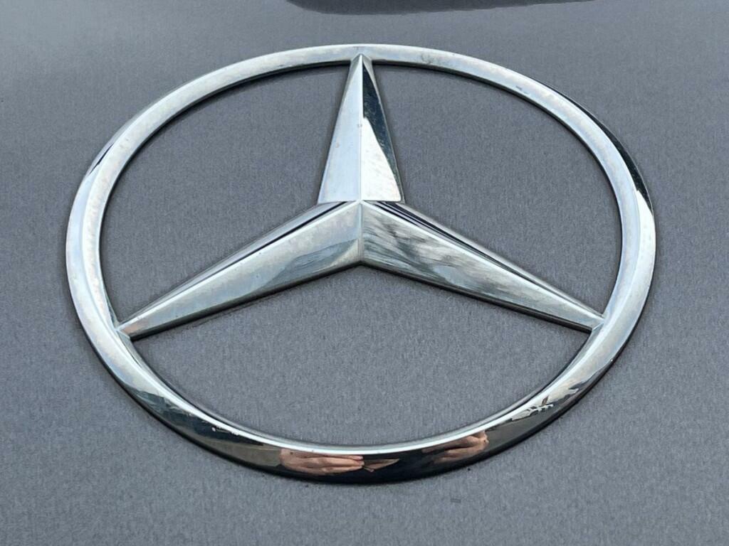 Mercedes-Benz GLA Class Gla 200 Sport White #26